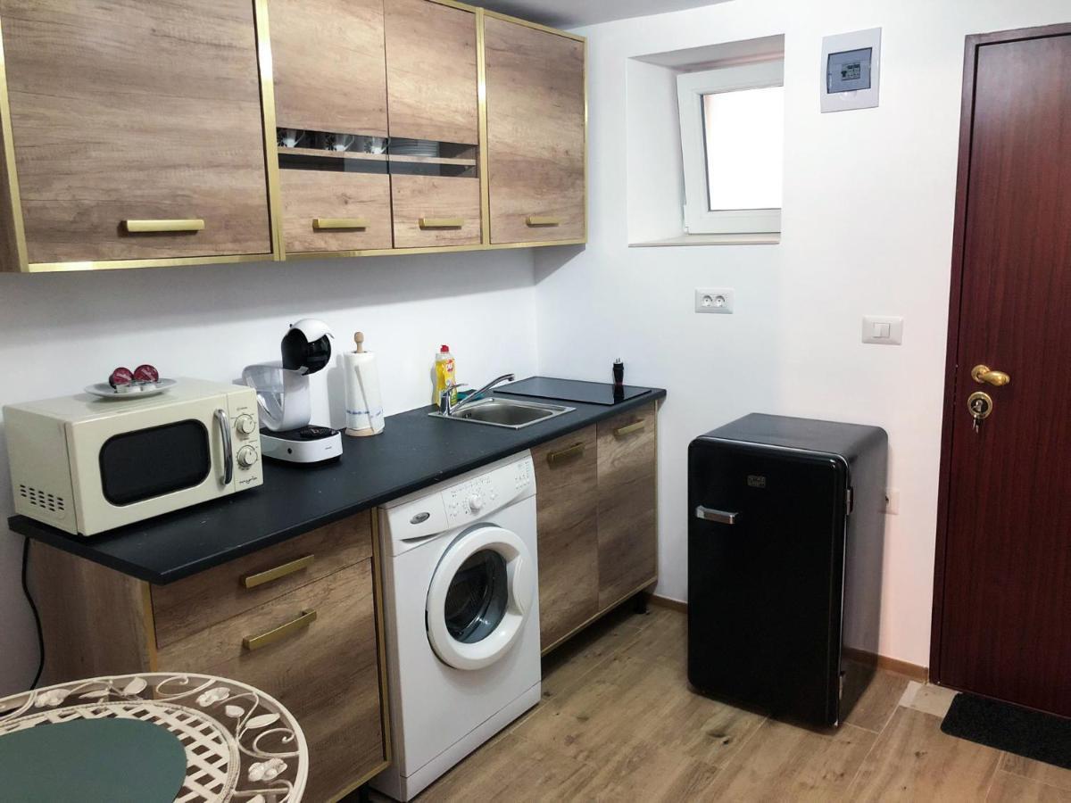 Ultra Central Apartment, Free Parking Oradea - Stray Cats Eksteriør bilde